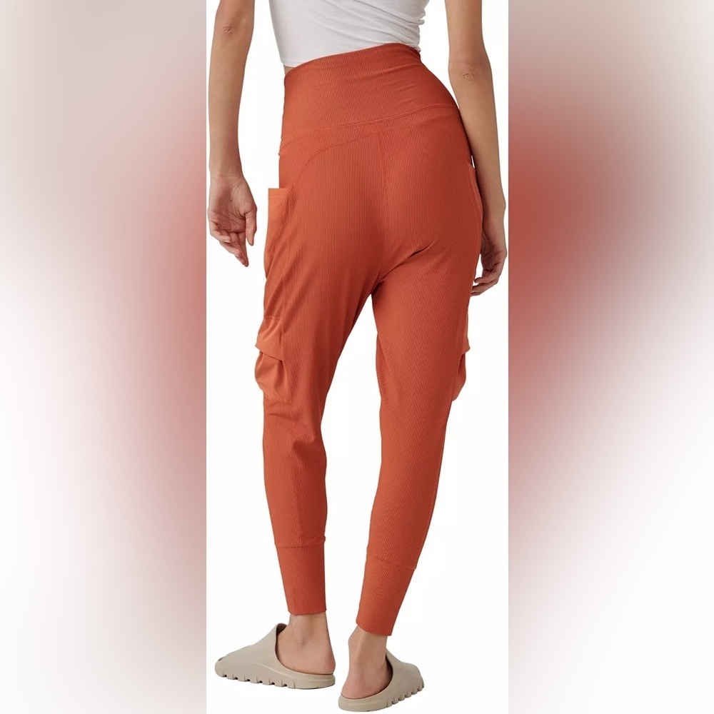 FP MOVEMENT Take A Hike Harem Pants Dried Saffron Terracotta NWT - Picture 16 of 16